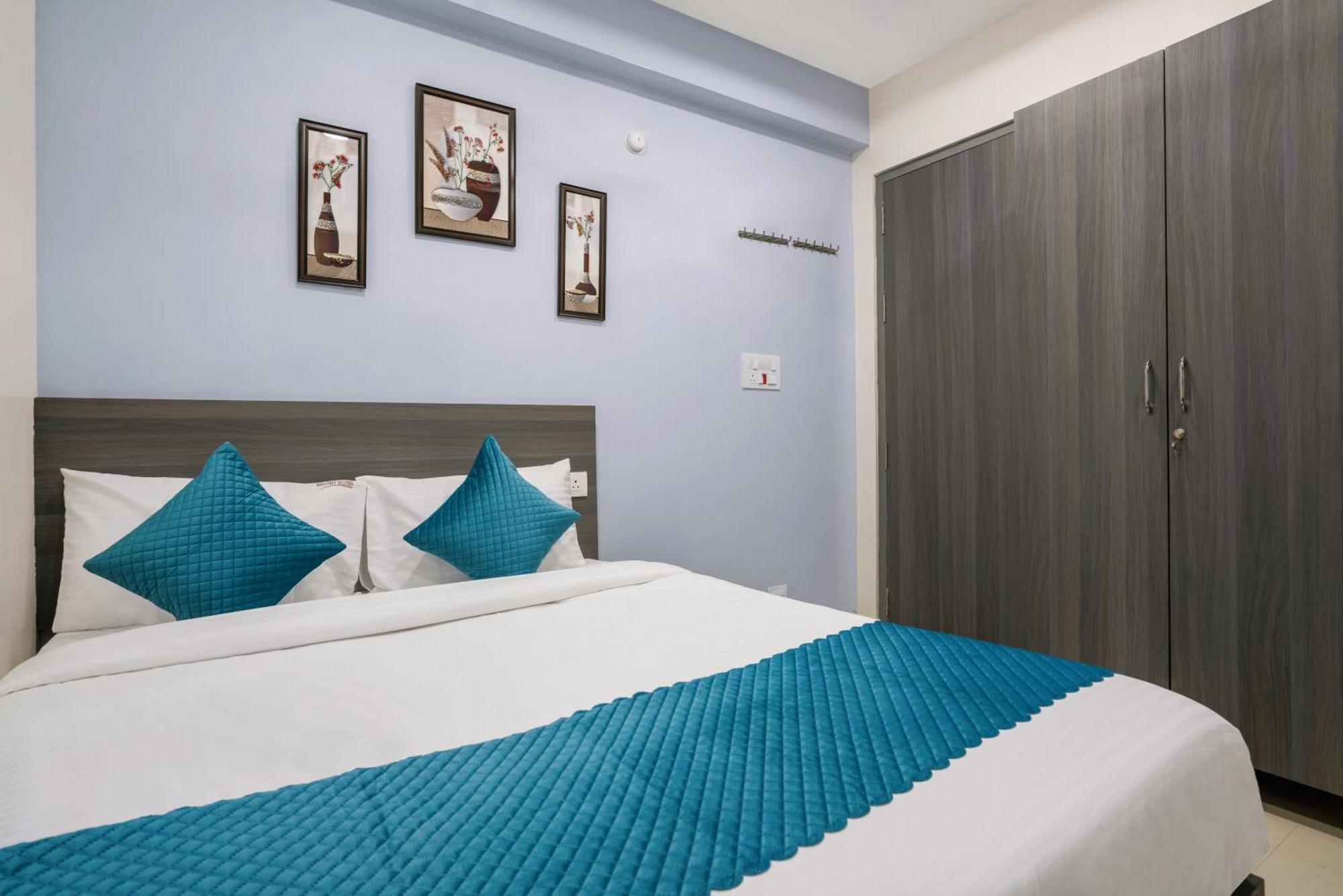 The Balcony Suites Hyderabad Exterior foto