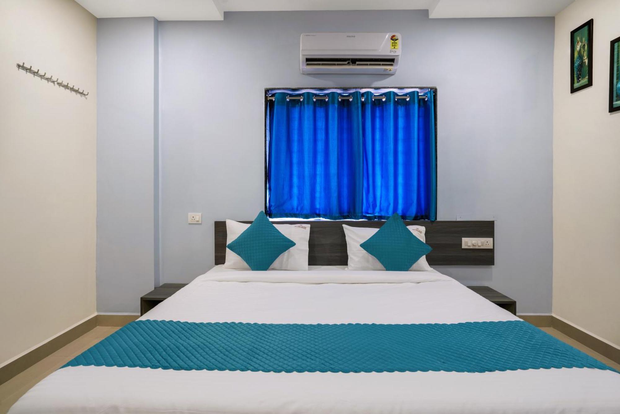 The Balcony Suites Hyderabad Exterior foto