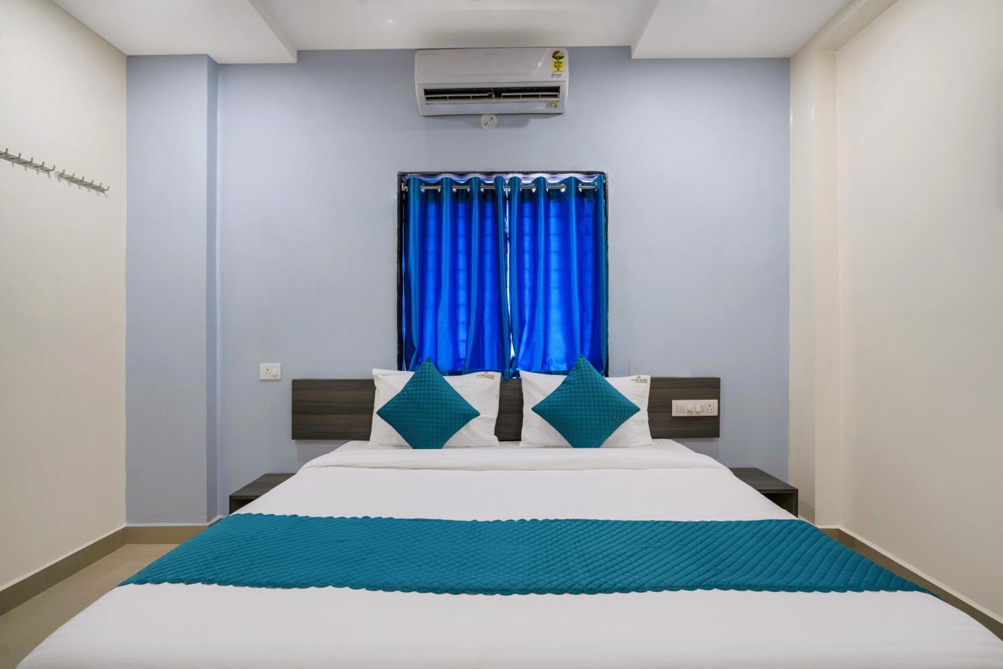 The Balcony Suites Hyderabad Exterior foto